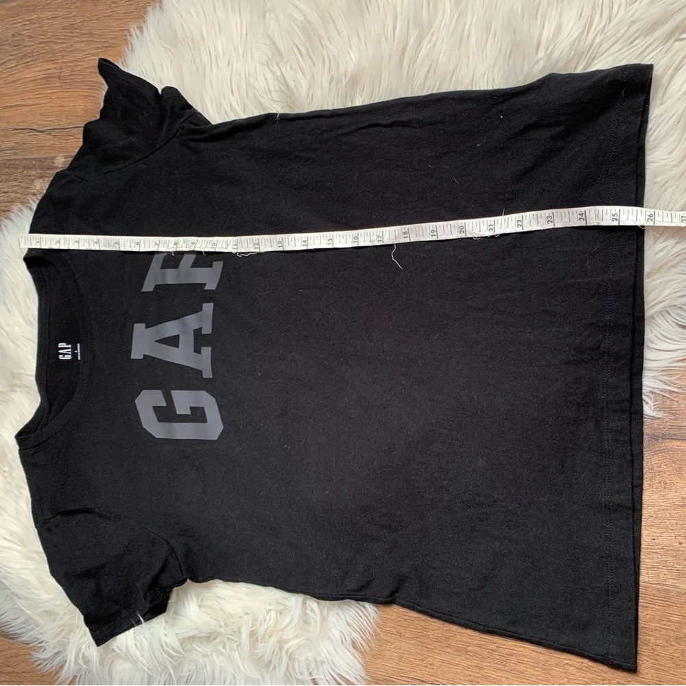 Gap Logo T Shirt - Picture 6 of 8